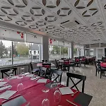 Oyo El Pilar Casa de hóspedes Villacastín