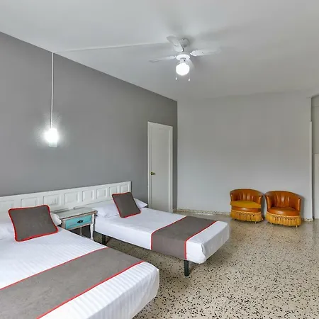 Maison d'hôtes Oyo El Pilar 2*