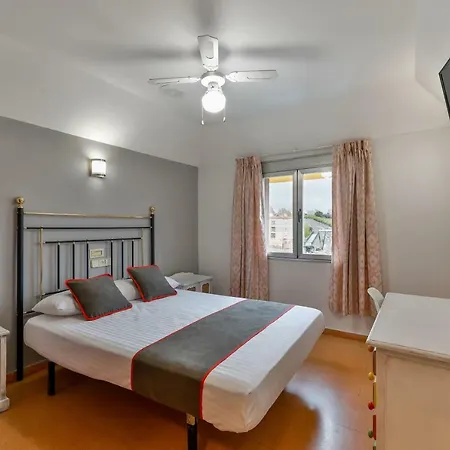 בית הארחה Oyo El Pilar