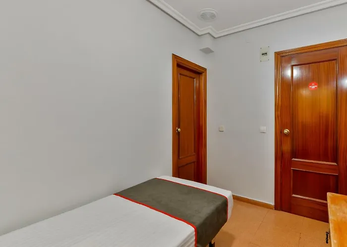 Oyo El Pilar Gæstehus Villacastín